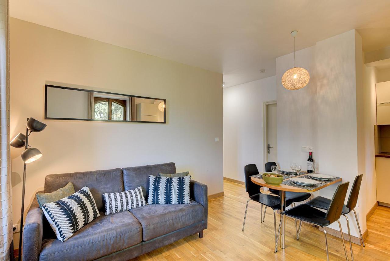 Apartment La Roseraie - Alpes Travel - Central Chamonix Zewnętrze zdjęcie