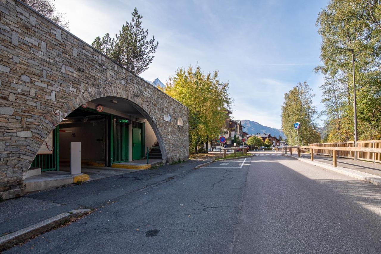 Apartment La Roseraie - Alpes Travel - Central Chamonix Zewnętrze zdjęcie